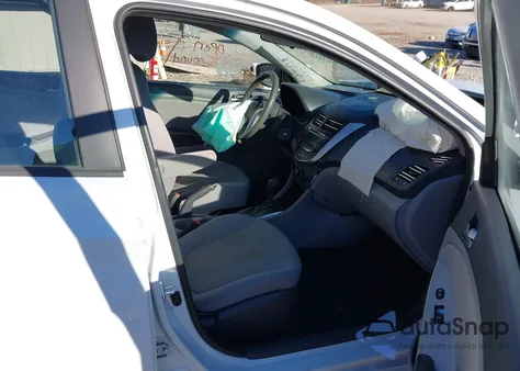 2017 Hyundai Accent Se z USA, uszkodzony, nr VIN KMHCT5AE2HU356977